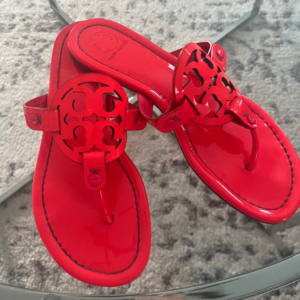 Tory Burch Miller Fluorescent PINK